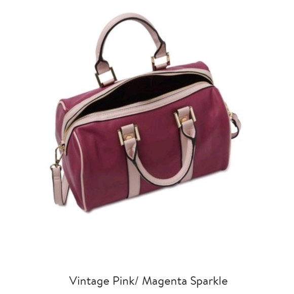 🎉Host Pick🎉 Pink Barrel Handbag With Strap - Picture 6 of 6